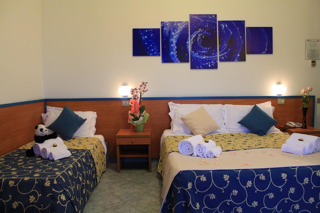 Hotel Paradise Fano Extérieur photo